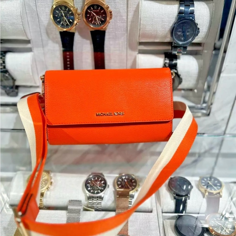 Michael Kors Poppy Small crossbody